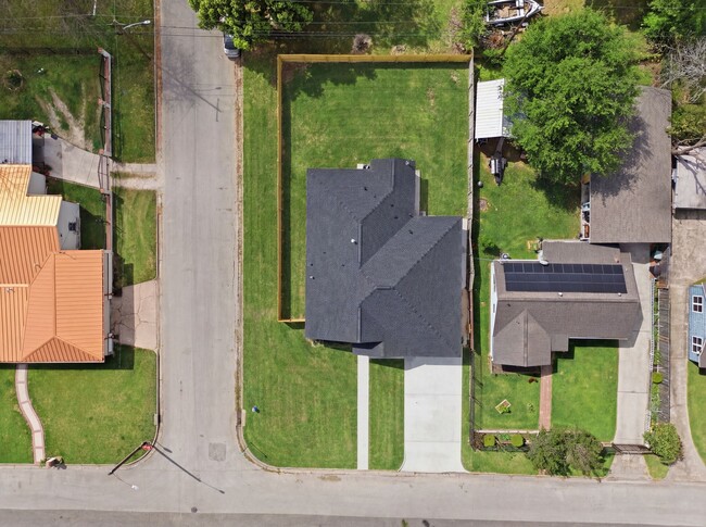 property at 7040 Kinney St