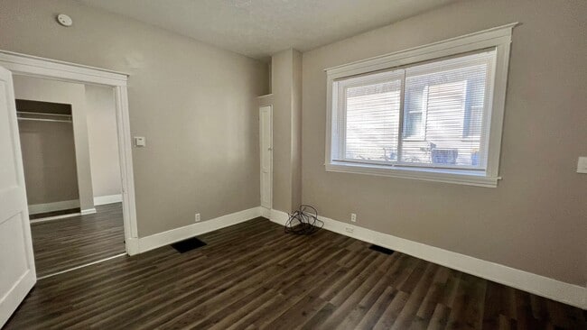 860 10th St NW in Grand Rapids, MI - Building Photo - Building Photo