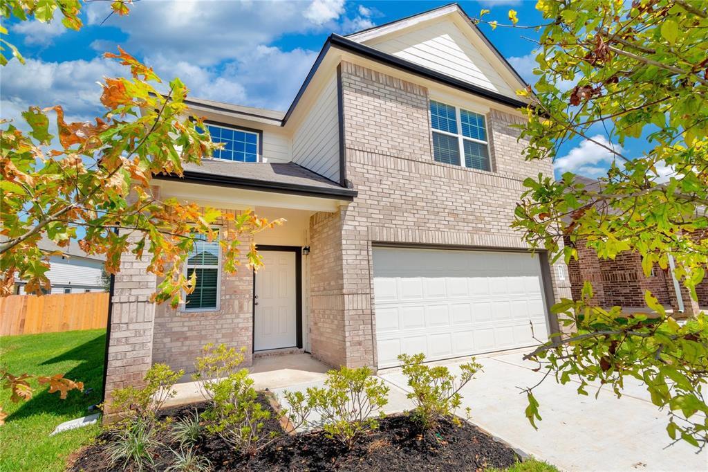 2750 Williams Grv Ct in Conroe, TX - Building Photo