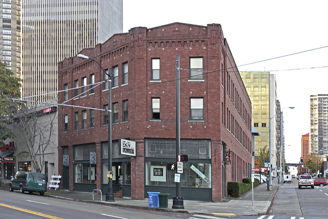 Larned in Seattle, WA - Building Photo - Building Photo