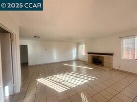 2849 Rheem Ave in Richmond, CA - Building Photo