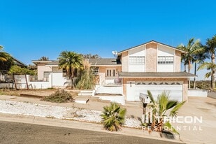 4060 Alto St in Oceanside, CA - Building Photo