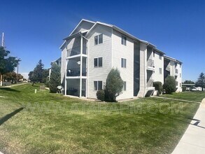 4988 W 4850 S in Kearns, UT - Building Photo - Building Photo