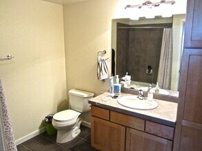 2870 E College Ave in Boulder, CO - Building Photo - Building Photo