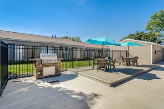 Timberwood Crossing in Portage, MI - Building Photo - Building Photo