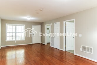 129 St Andrews Pl Dr in Columbia, SC - Building Photo - Building Photo