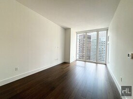 East 44th Street in New York, NY - Building Photo