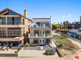 6419 Ocean Front Walk in Los Angeles, CA - Building Photo