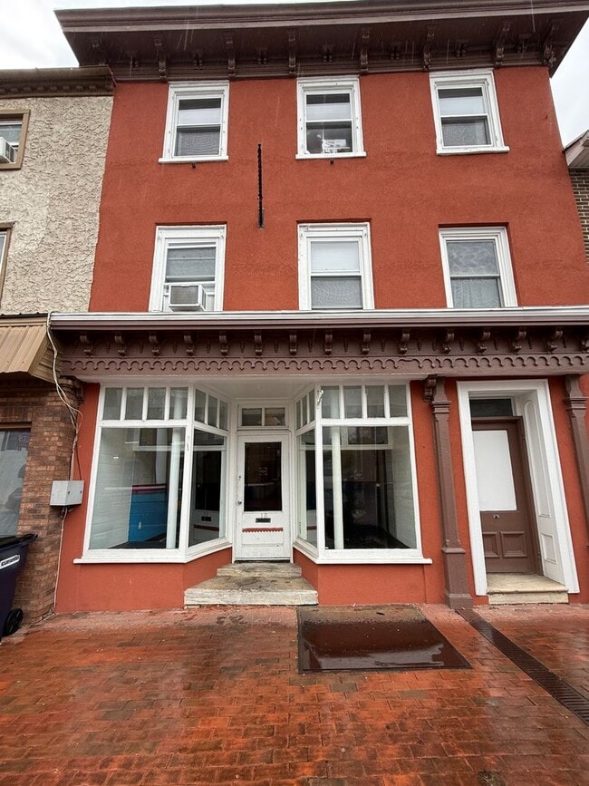 property at 10 S Main St