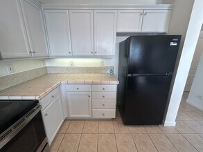 3293 Dewar Ln in Turlock, CA - Building Photo - Building Photo