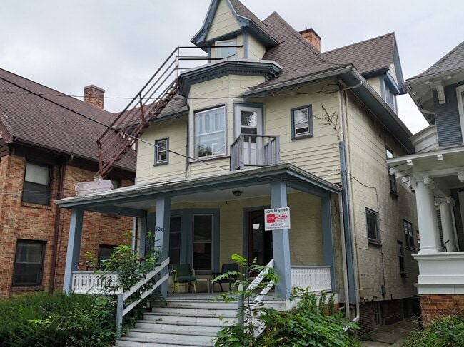 928 Spaight St, Unit #3