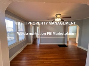 5508 W 61st St in Mission, KS - Foto de edificio - Building Photo