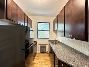 2311 W Wilson Ave in Chicago, IL - Building Photo - Building Photo