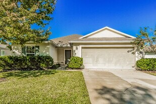 1304 Camp Ridge Ln in Middleburg, FL - Building Photo