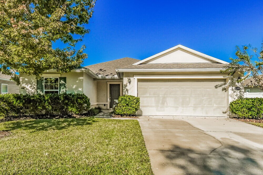 1304 Camp Ridge Ln in Middleburg, FL - Building Photo