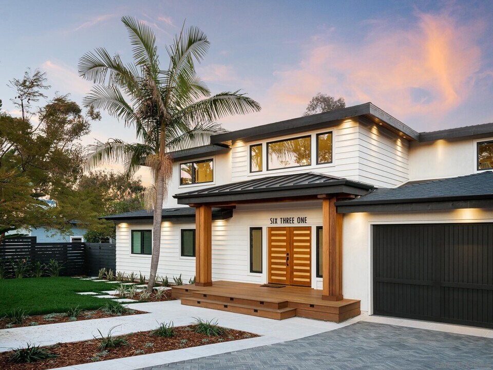 631 Stratford Dr in Encinitas, CA - Building Photo