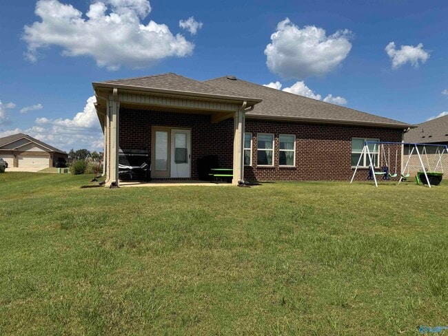 124 Blackburn Trace in Huntsville, AL - Building Photo - Building Photo