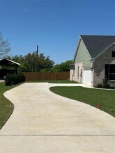 5533 Woodland Hill in Denton, TX - Building Photo - Building Photo