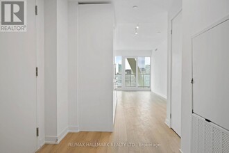 230-2230 Simcoe St in Toronto, ON - Building Photo - Building Photo