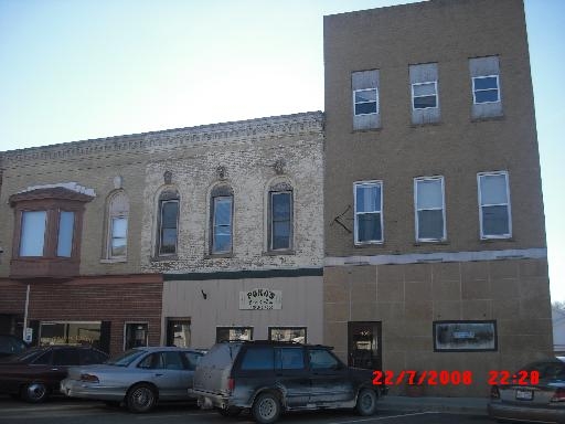 139 W Railroad St in Earlville, IL - Building Photo - Building Photo