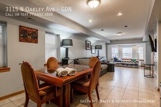 3115 N Oakley Ave in Chicago, IL - Building Photo - Building Photo