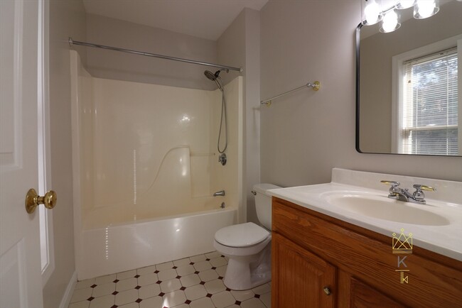 20 Cameron St, Unit 301 in Brookline, MA - Building Photo - Building Photo