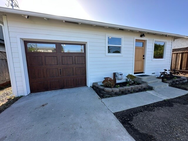 1525 17th Ave in Santa Cruz, CA - Building Photo
