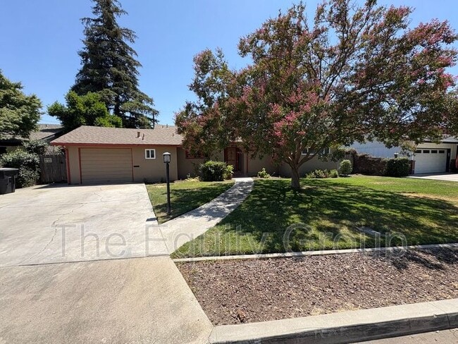 property at 1505 W Laurel Ave