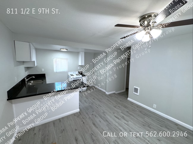 property at 811 E 9th St