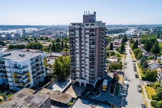 810 St Andrews St in New Westminster, BC - Building Photo - Building Photo