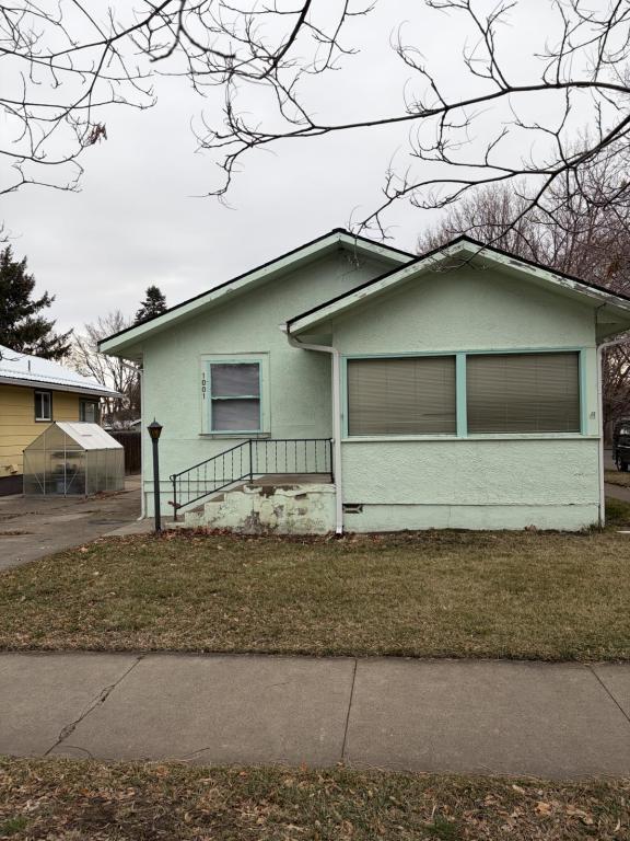 property at 1001 12th St