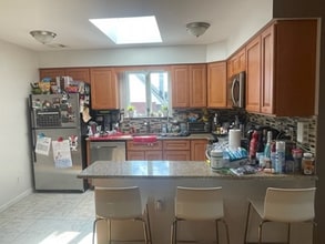 2 Casper Ct in Jersey City, NJ - Building Photo - Building Photo