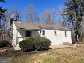 410 Conner Rd in Oxford, PA - Building Photo - Building Photo