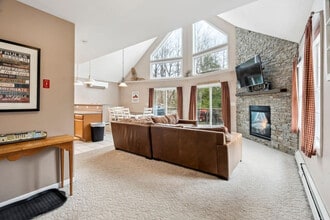 291 Ash St in Conway, NH - Building Photo - Building Photo