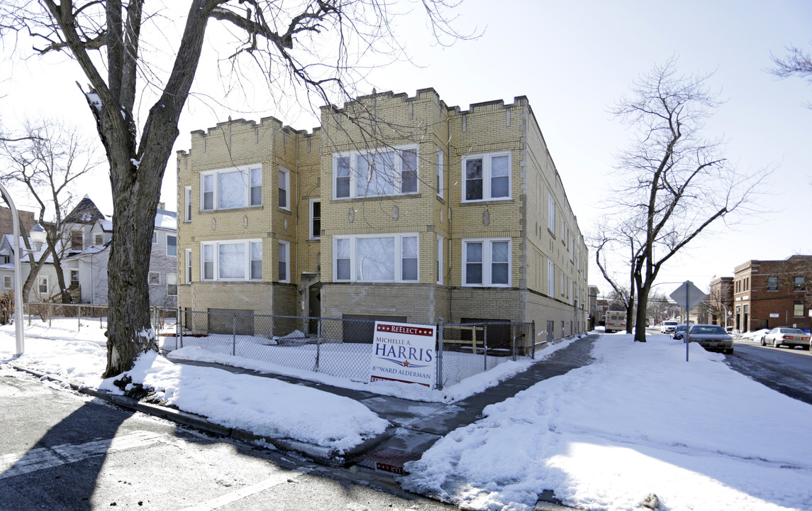 9100 S Dauphin in Chicago, IL - Building Photo