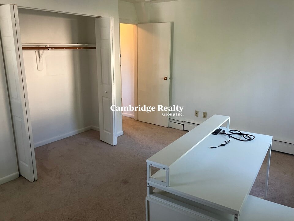 42 Belmont St in Somerville, MA - Foto de edificio