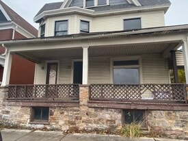 1027 6th Ave, Unit 1st Floor