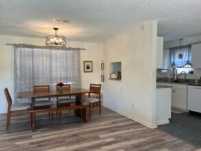 7752 Deborah Dr in Pensacola, FL - Building Photo - Building Photo