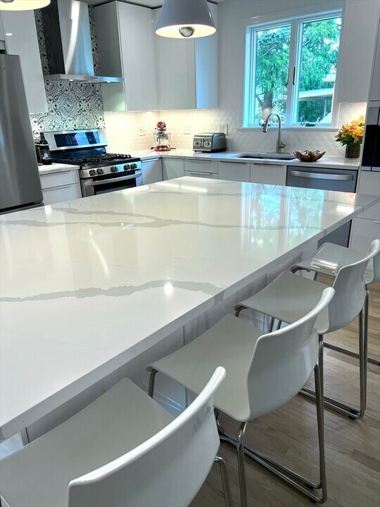 90 Monument St in Medford, MA - Building Photo