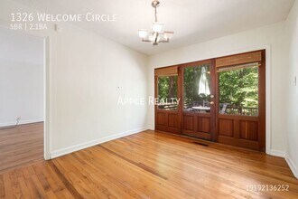 1326 Welcome Cir in Durham, NC - Building Photo - Building Photo