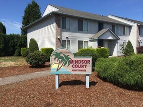 Windsor Court in Keizer, OR - Building Photo - Building Photo