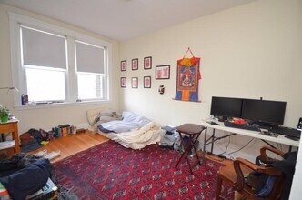 135 Sutherland Rd, Unit L in Boston, MA - Building Photo - Building Photo