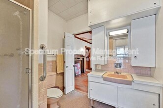 4 Bartlett St in Waterville, ME - Building Photo - Building Photo