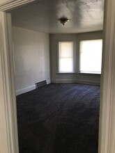 2479 S 9th Pl in Milwaukee, WI - Building Photo - Building Photo