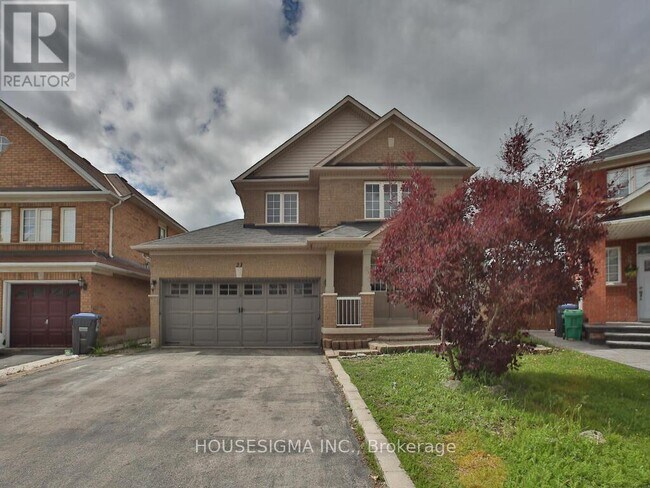 21 Milkweed Crescent in Brampton, ON - Building Photo - Building Photo