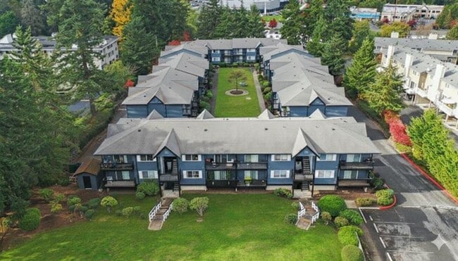 Nantucket Garden in Lynnwood, WA - Foto de edificio - Building Photo
