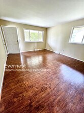 4222 N Askew Ave in Kansas City, MO - Building Photo - Building Photo