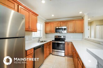 9083 Henry Rd in Ft. Myers, FL - Building Photo - Building Photo
