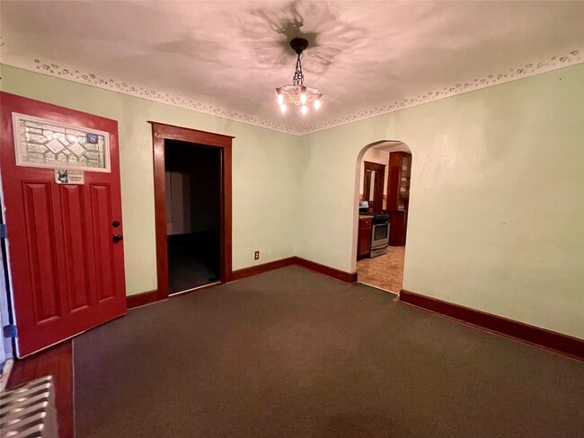 112 N Roosevelt Ave in Endicott, NY - Building Photo - Building Photo