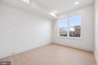 5521 Wayne Ave in Philadelphia, PA - Building Photo - Building Photo